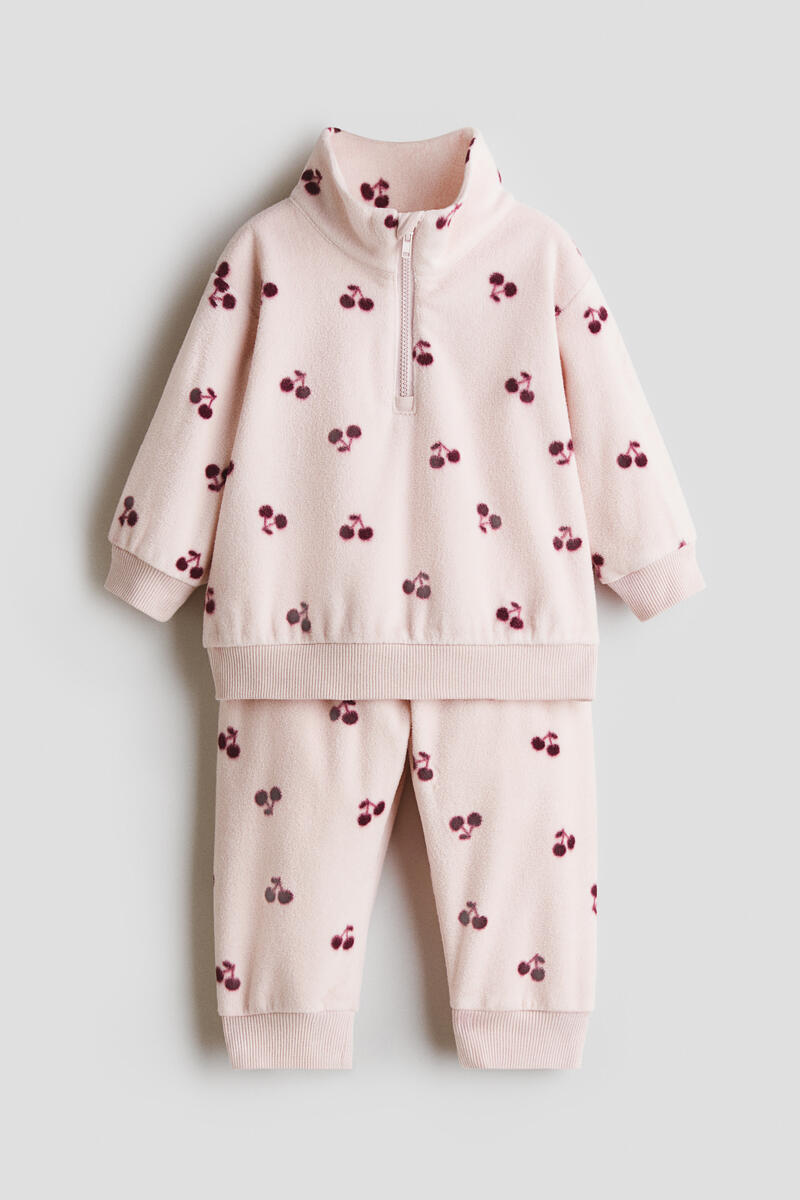 2-Piece Printed Fleece Set